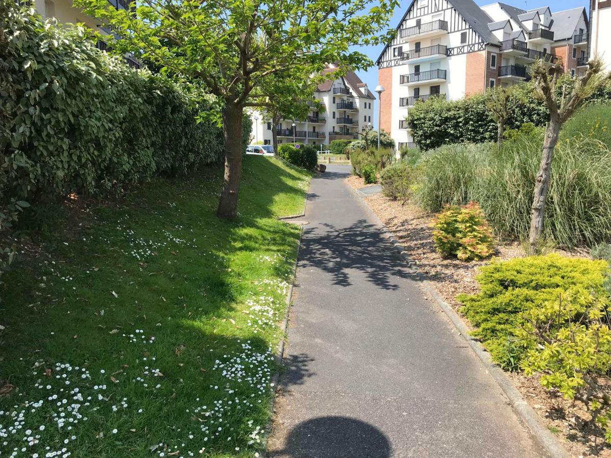 Cabourg Proche Thalasso Exterior photo